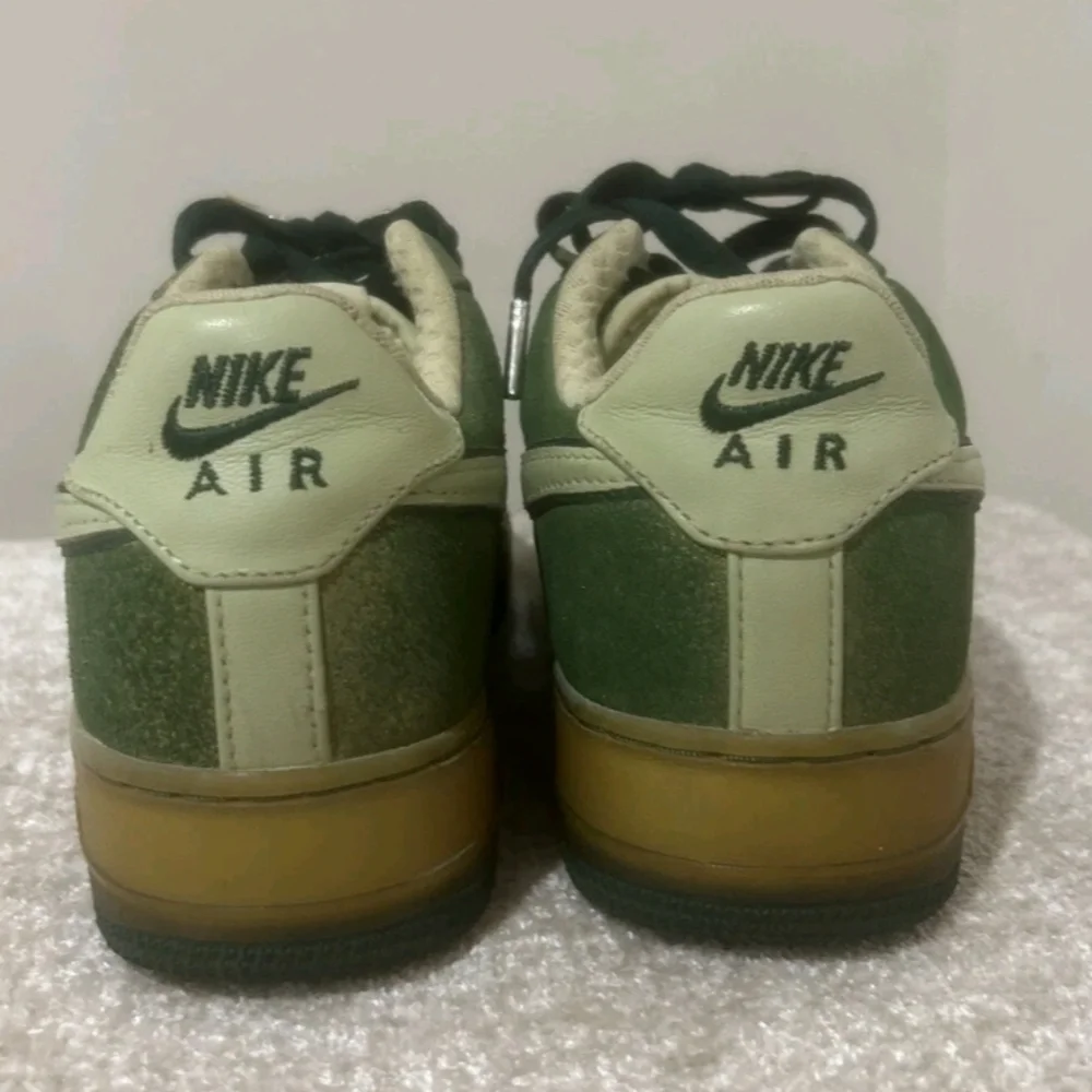 Nike Air Force XXV Men’s Low-Top Green Suede Sneakers with Cream Swoosh
